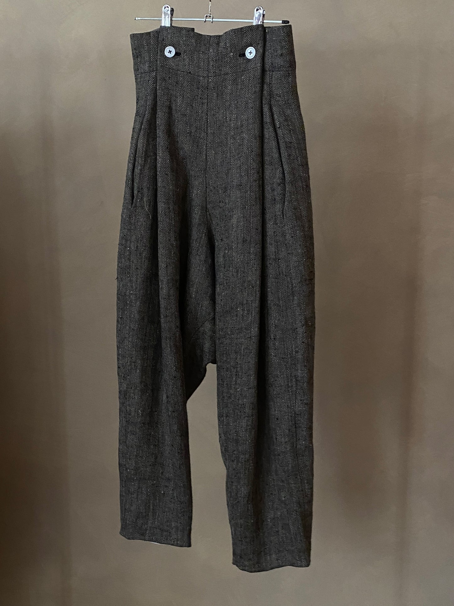 Pantalón japonés de lino