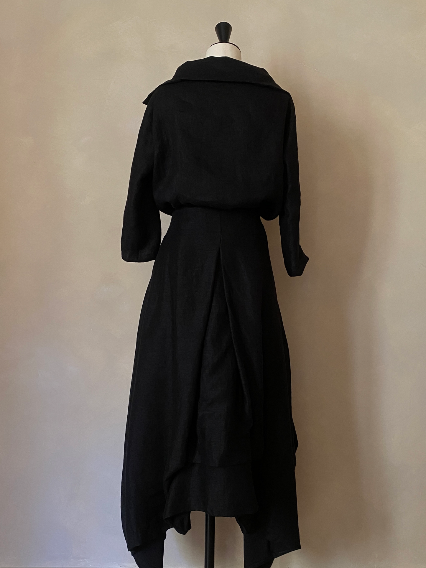 Black double linen Menina skirt