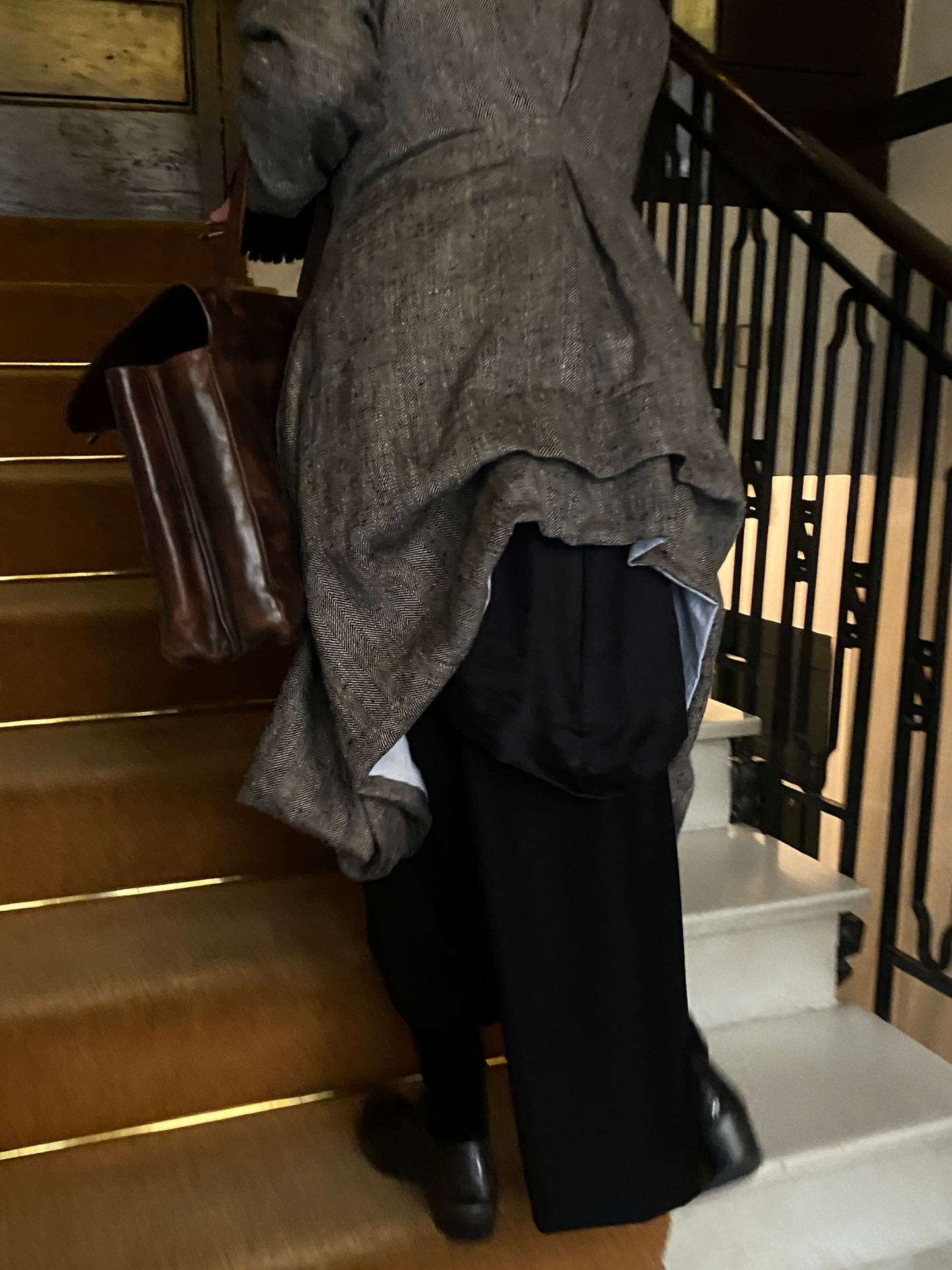 04. Herringbone linen Menina short coat