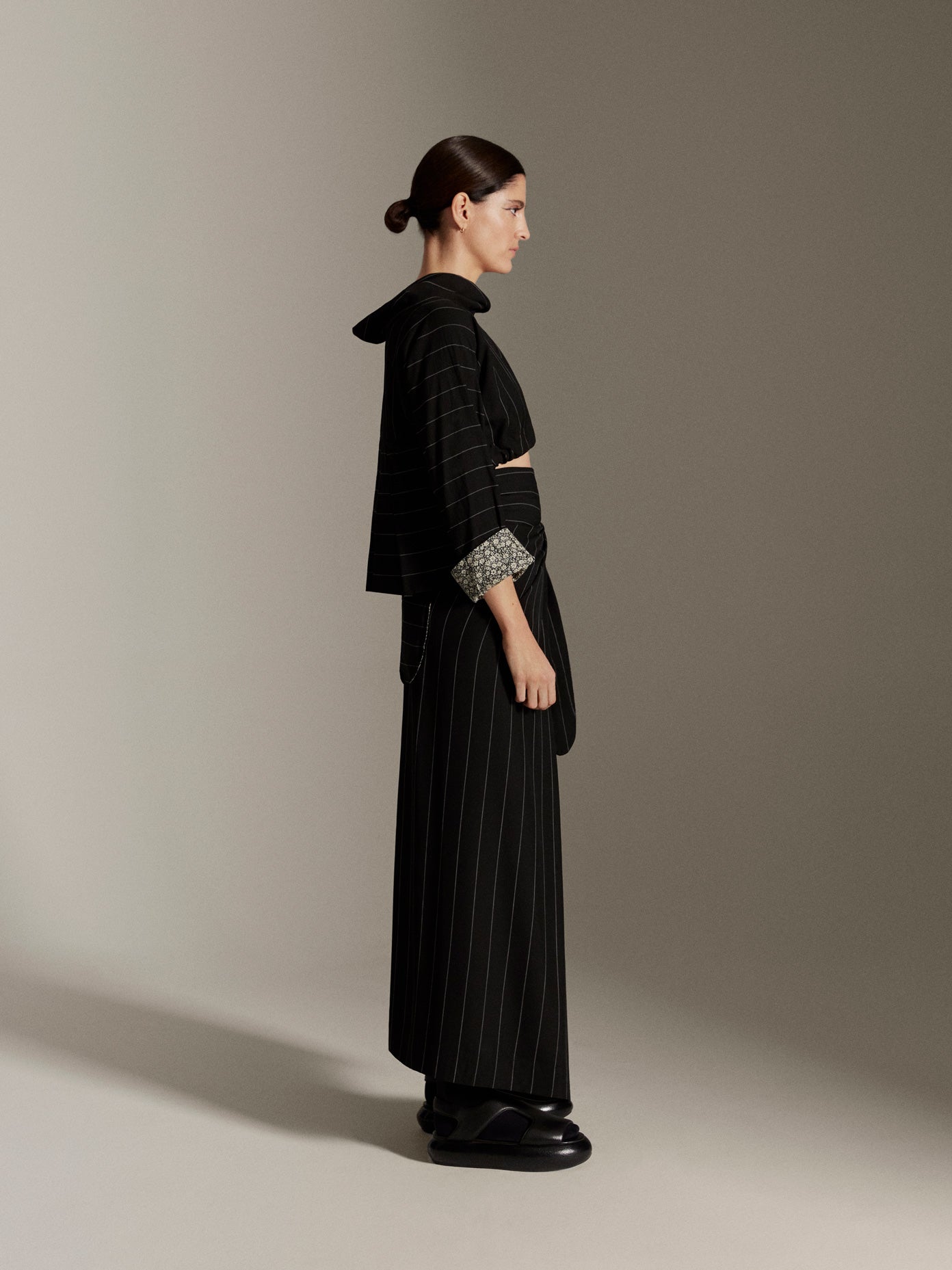 Pantalón cruzado de raya diplomática