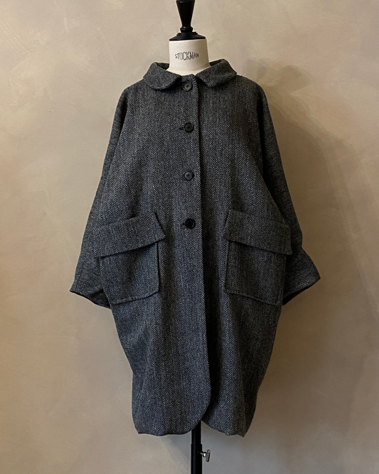 Abrigo de lana escocesa de espiga gris