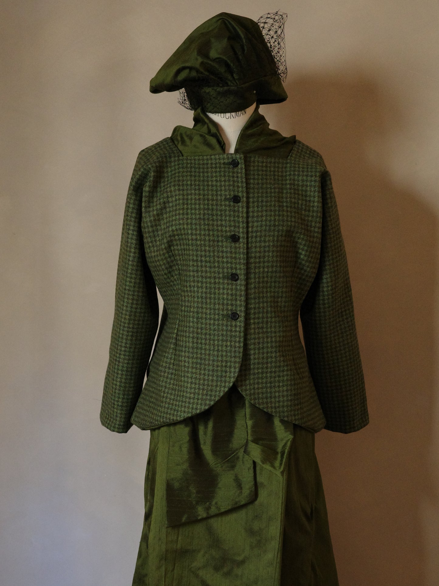 Chaqueta verde de lana inglesa