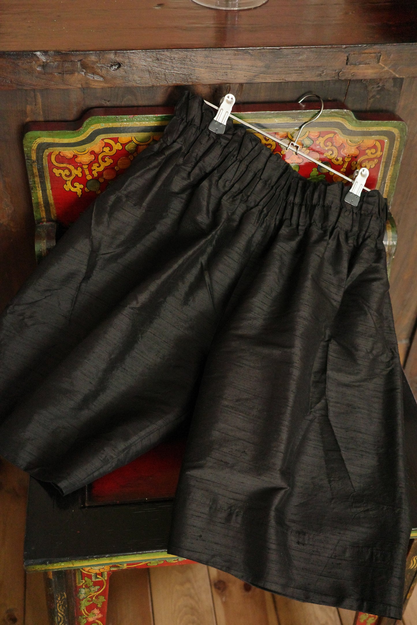 Pantalón corto de seda