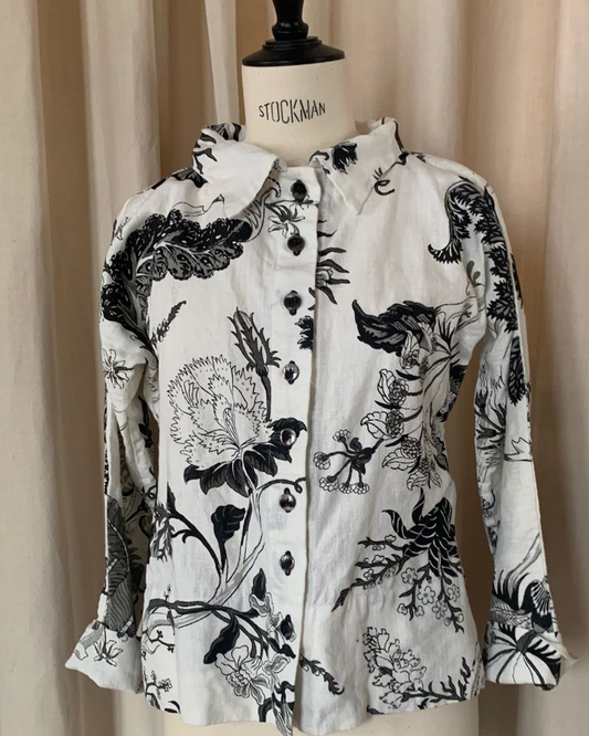 Camisa de lino entallada