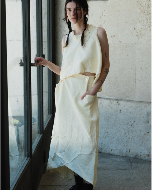 08. Cream linen skirt