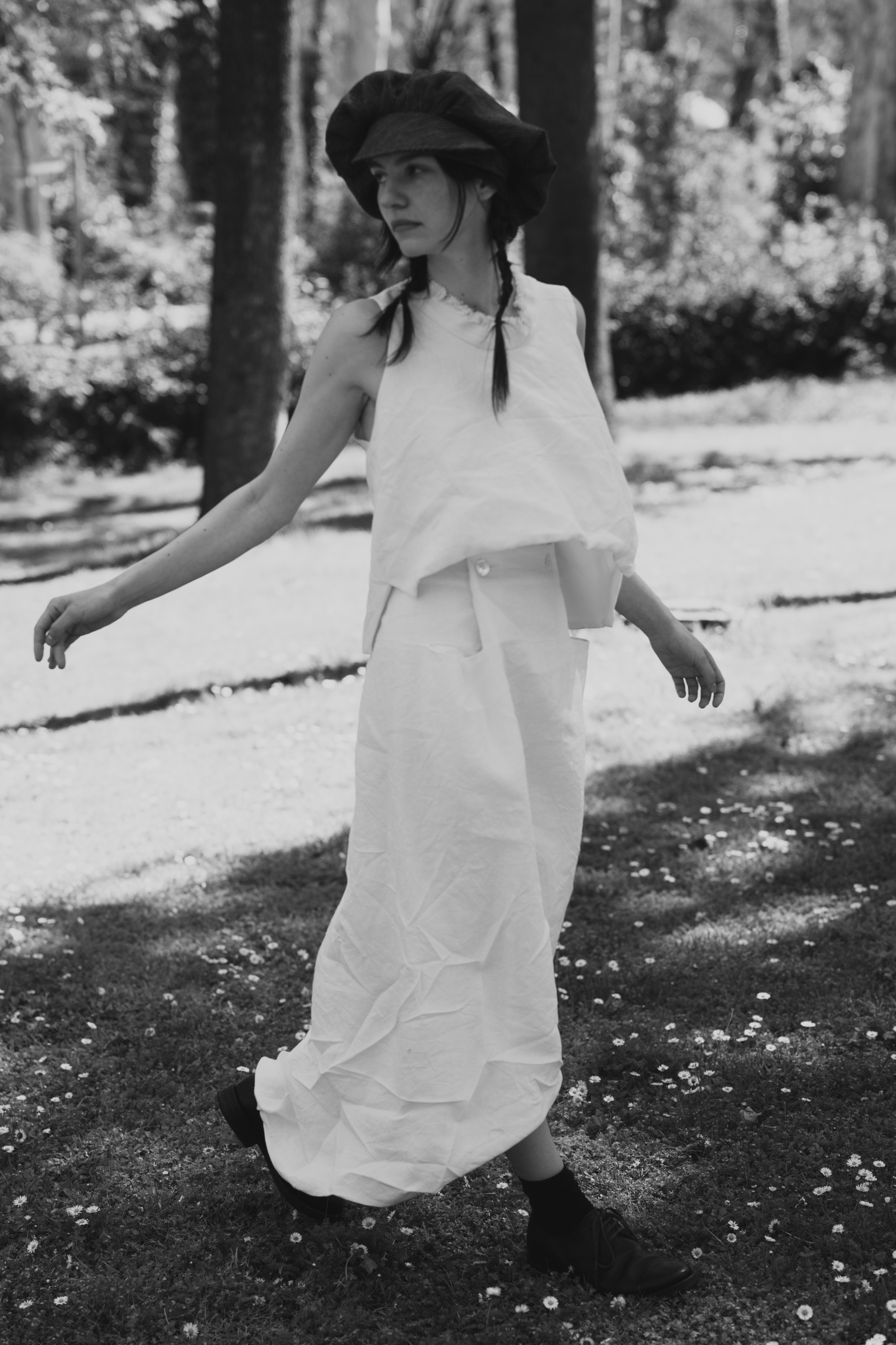 08. Cream linen skirt