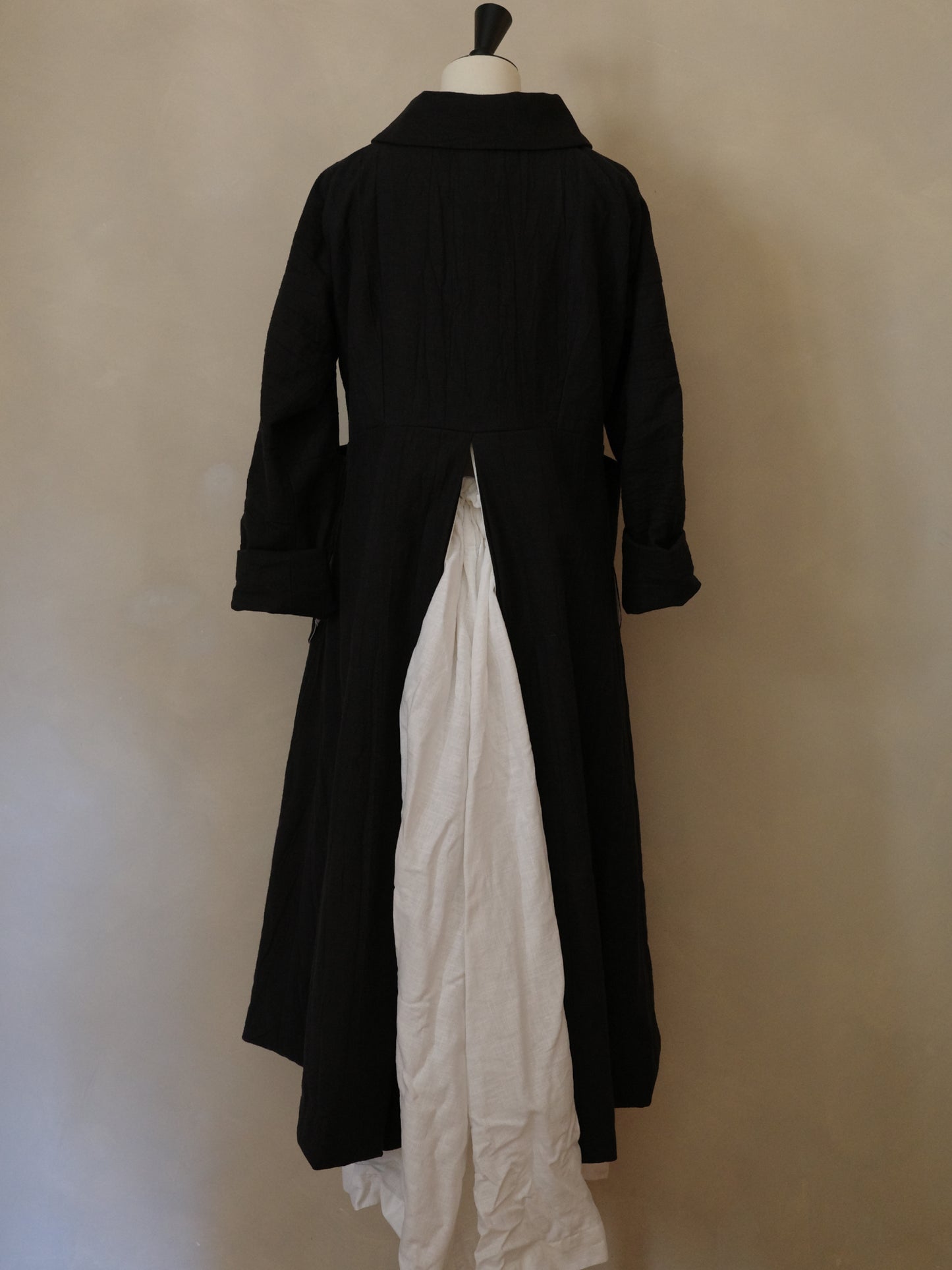 Linen and cotton tailored coat