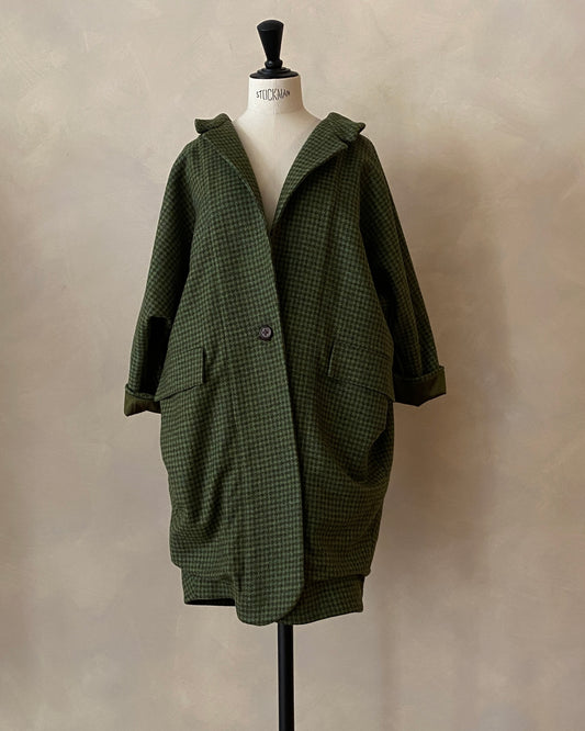 Abrigo verde de tweed escocés