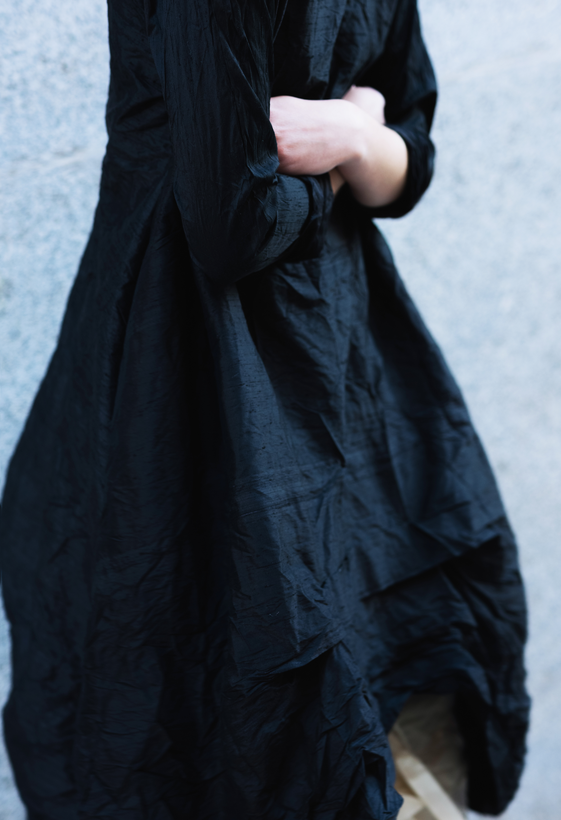 black dupioni silk dress Black dupioni silk Menina dress